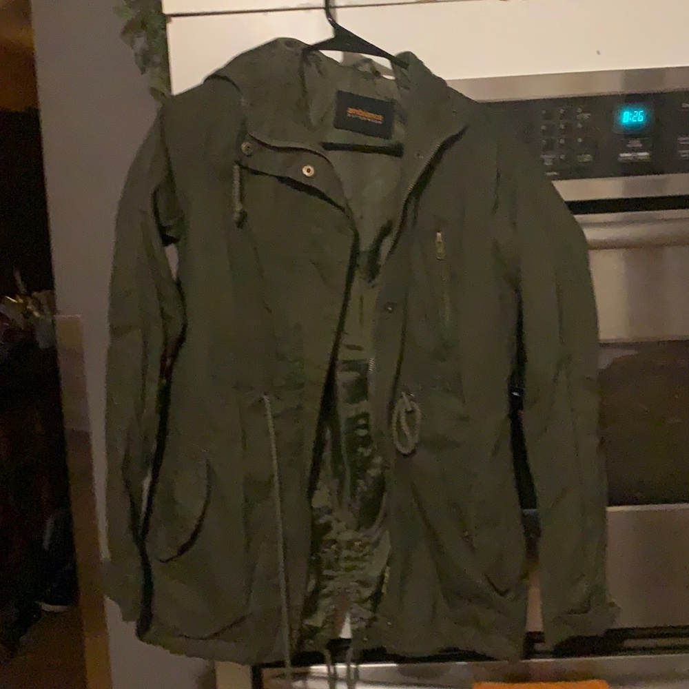 Women light jacket.
